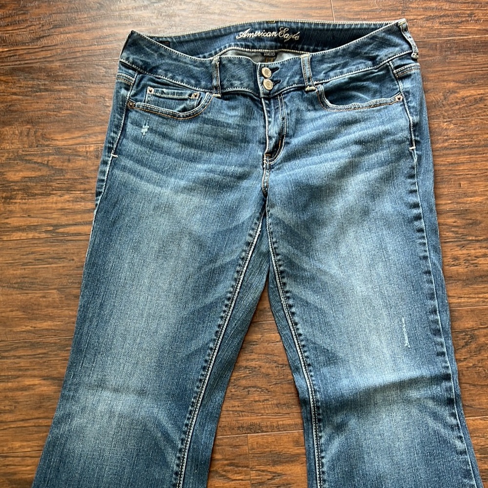 American Eagle Artist Jeans